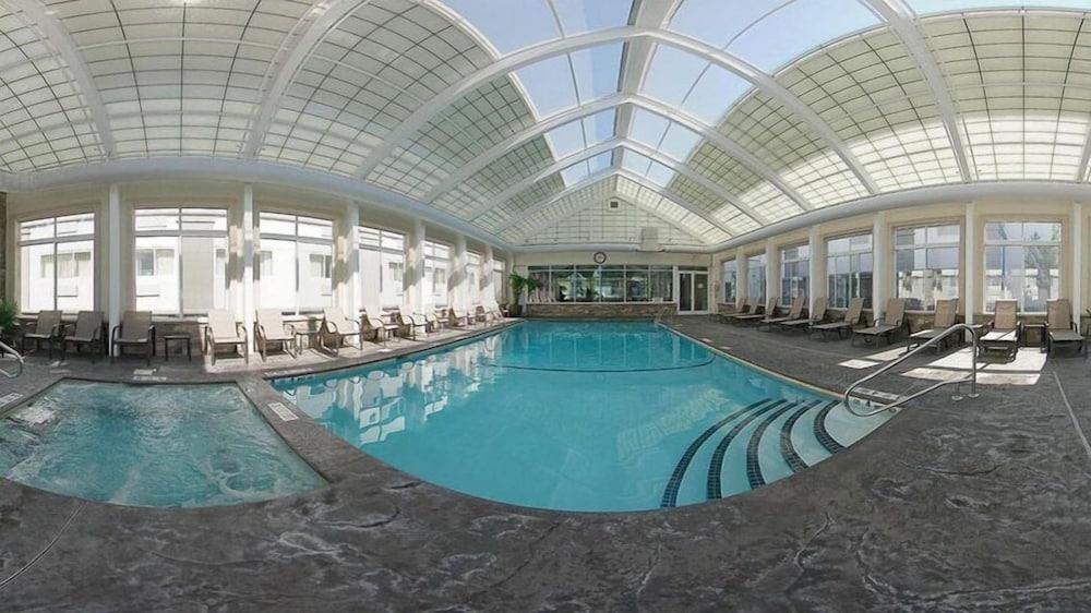 Hotel Doubletree By Hilton Nanuet Exterior foto