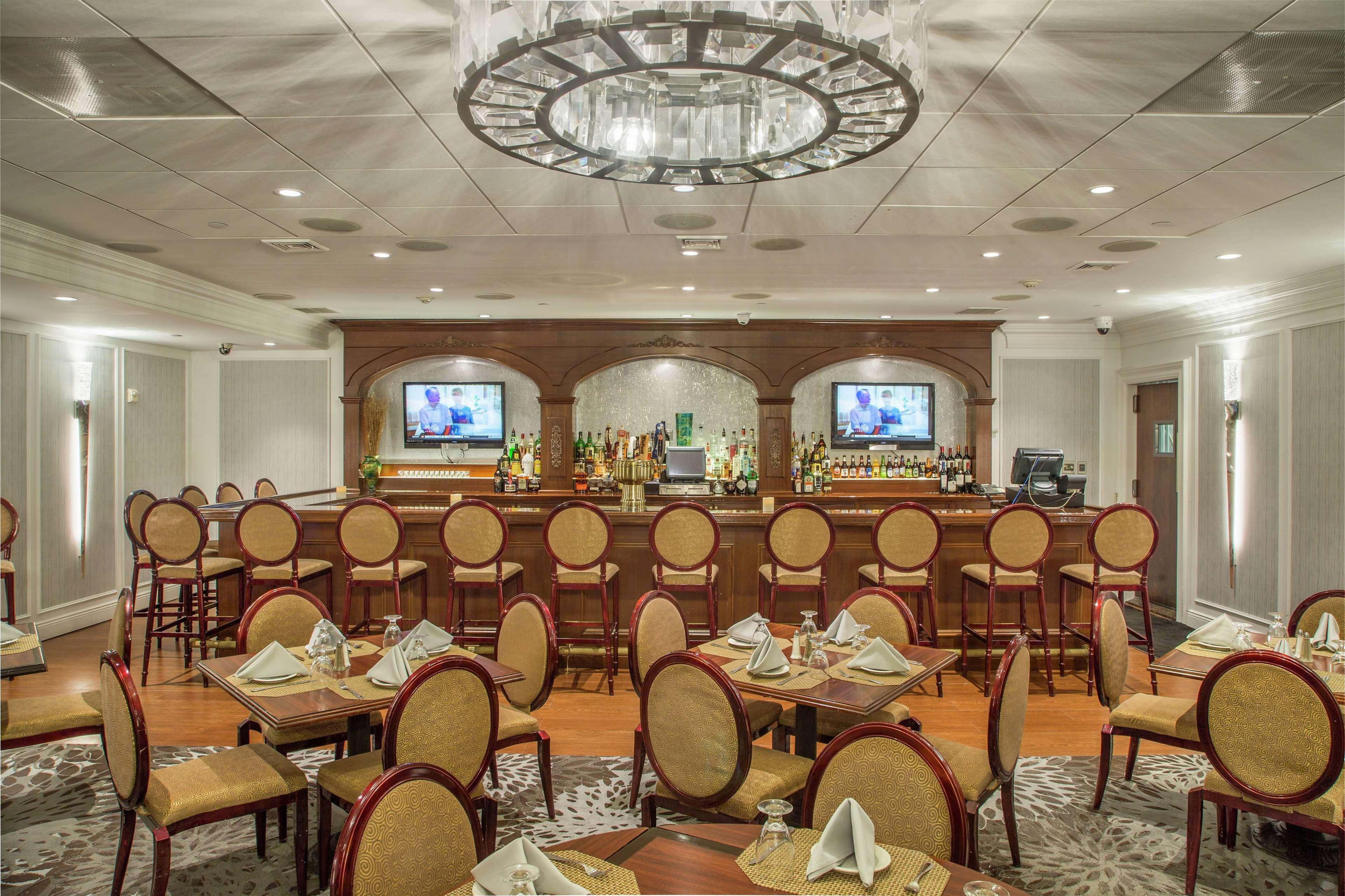 Hotel Doubletree By Hilton Nanuet Exterior foto